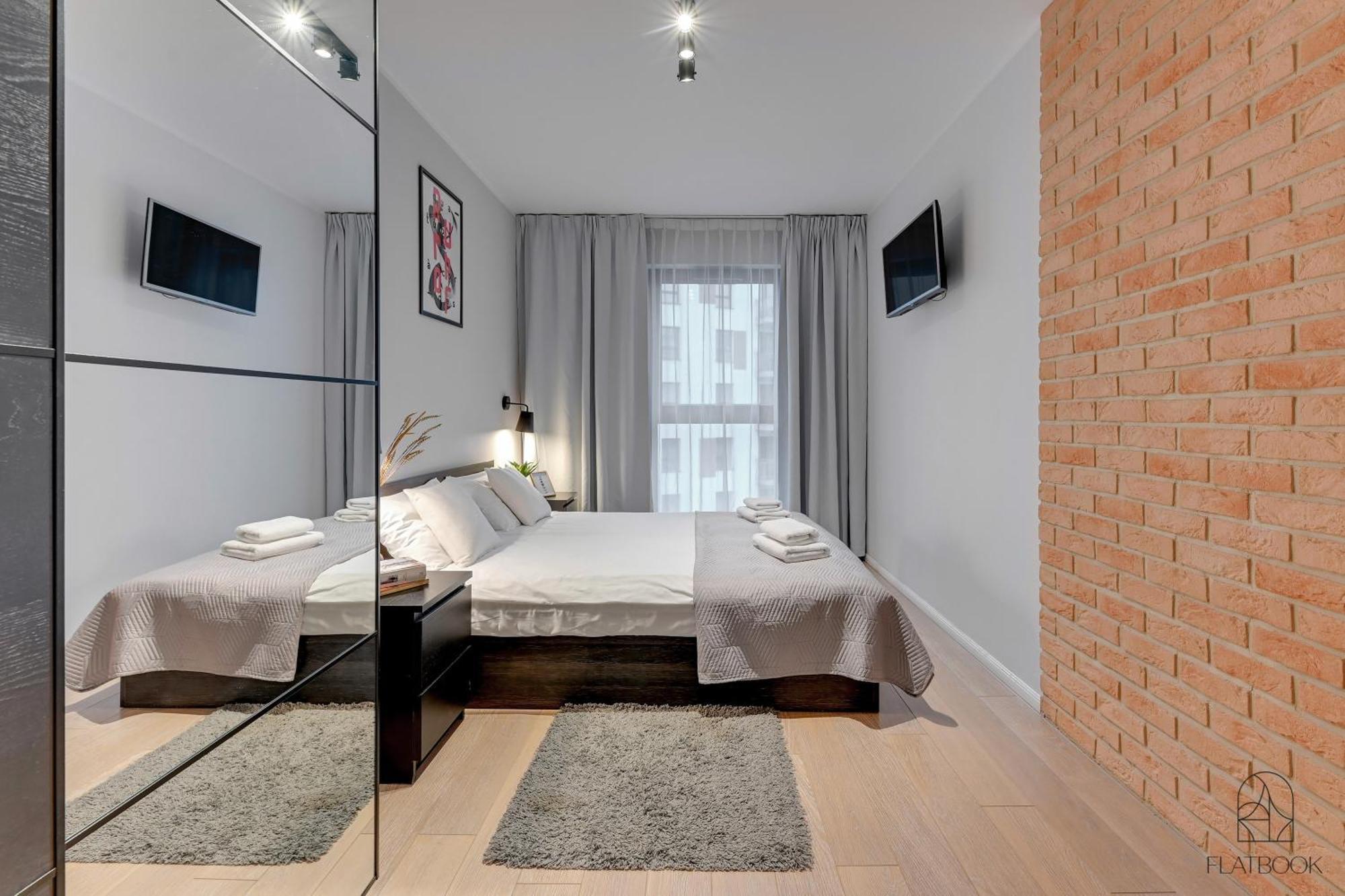 City Center Spa Apartments Jaglana 6E,F Danzica Esterno foto